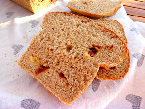 Loaded Beer Bread (with cheese and crispy bacon)