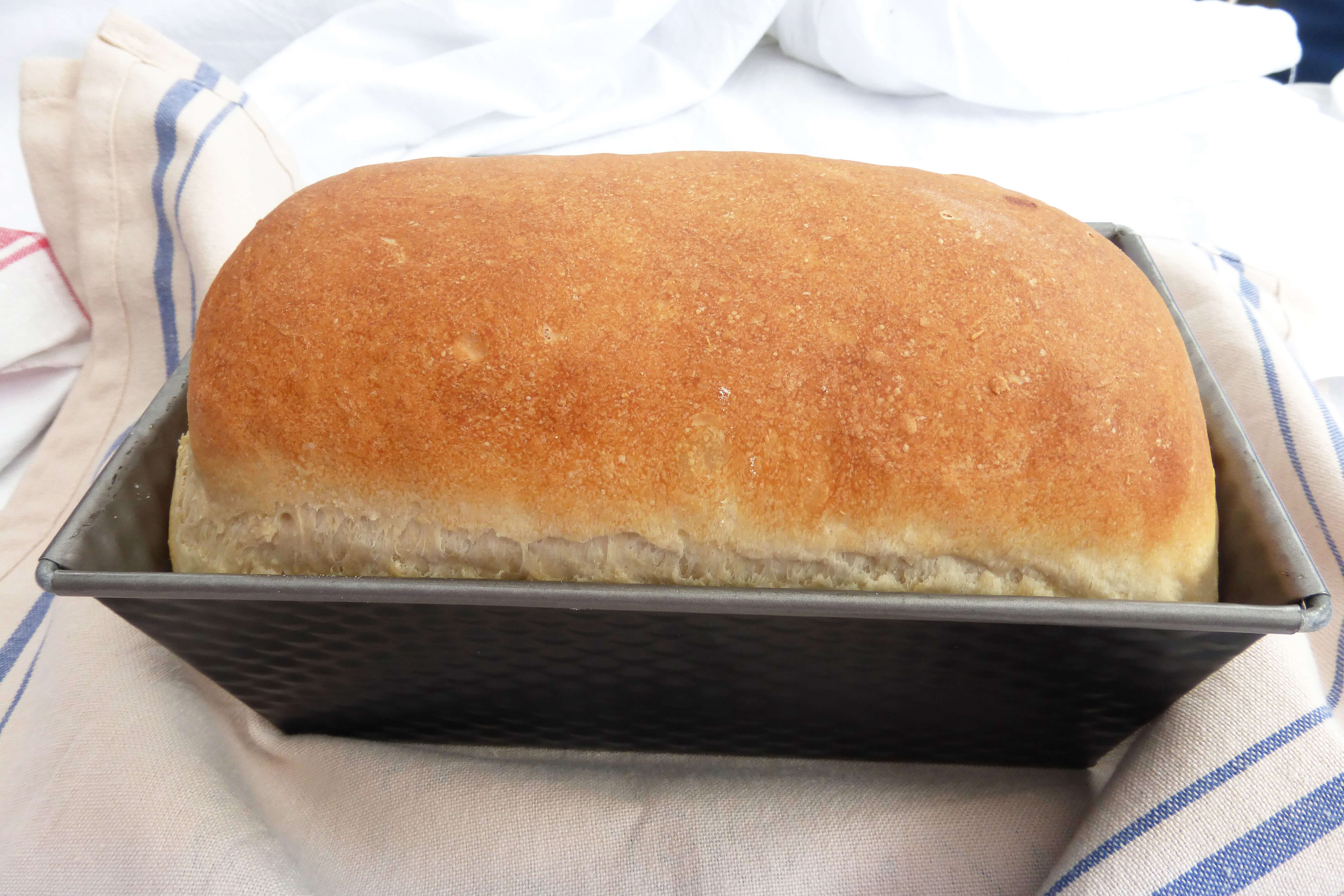 How To Make Your Own Loaf a Simple Beginner s Guide To Bread Making 