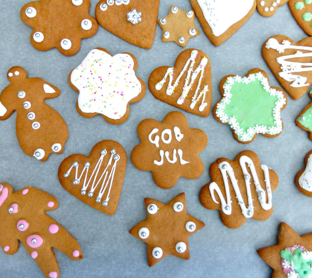 Traditional Swedish Pepparkakor (Gingerbread)